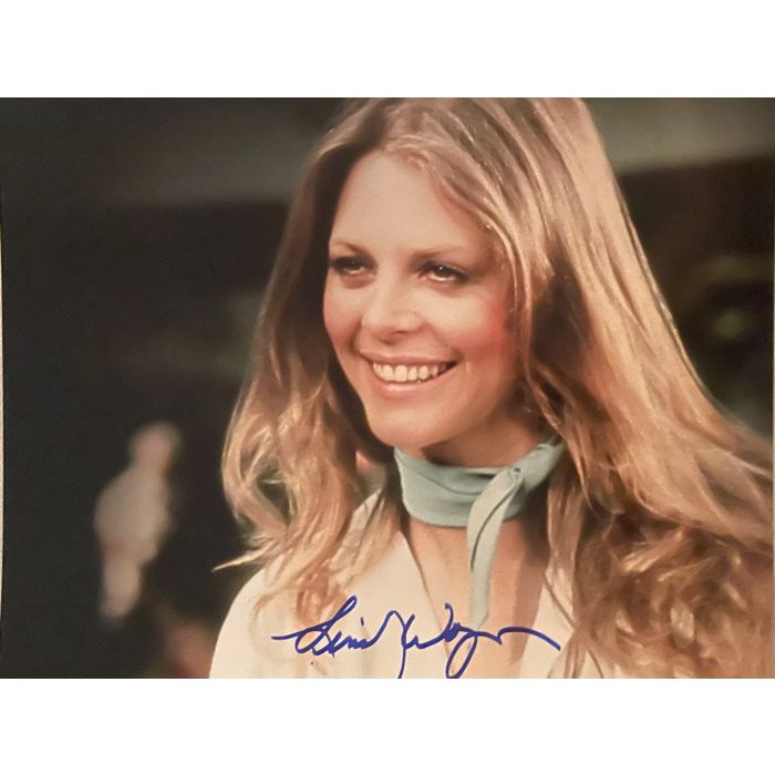 Lindsay Wagner The Bionic Woman Original signed 8X10 Photo 30